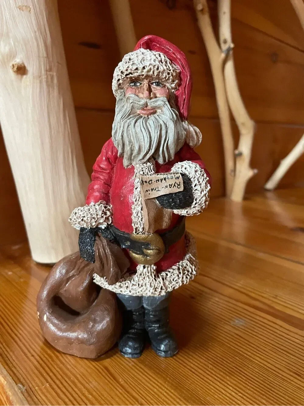 Vintage 1987 Hand-Painted Santa Figurine – 7